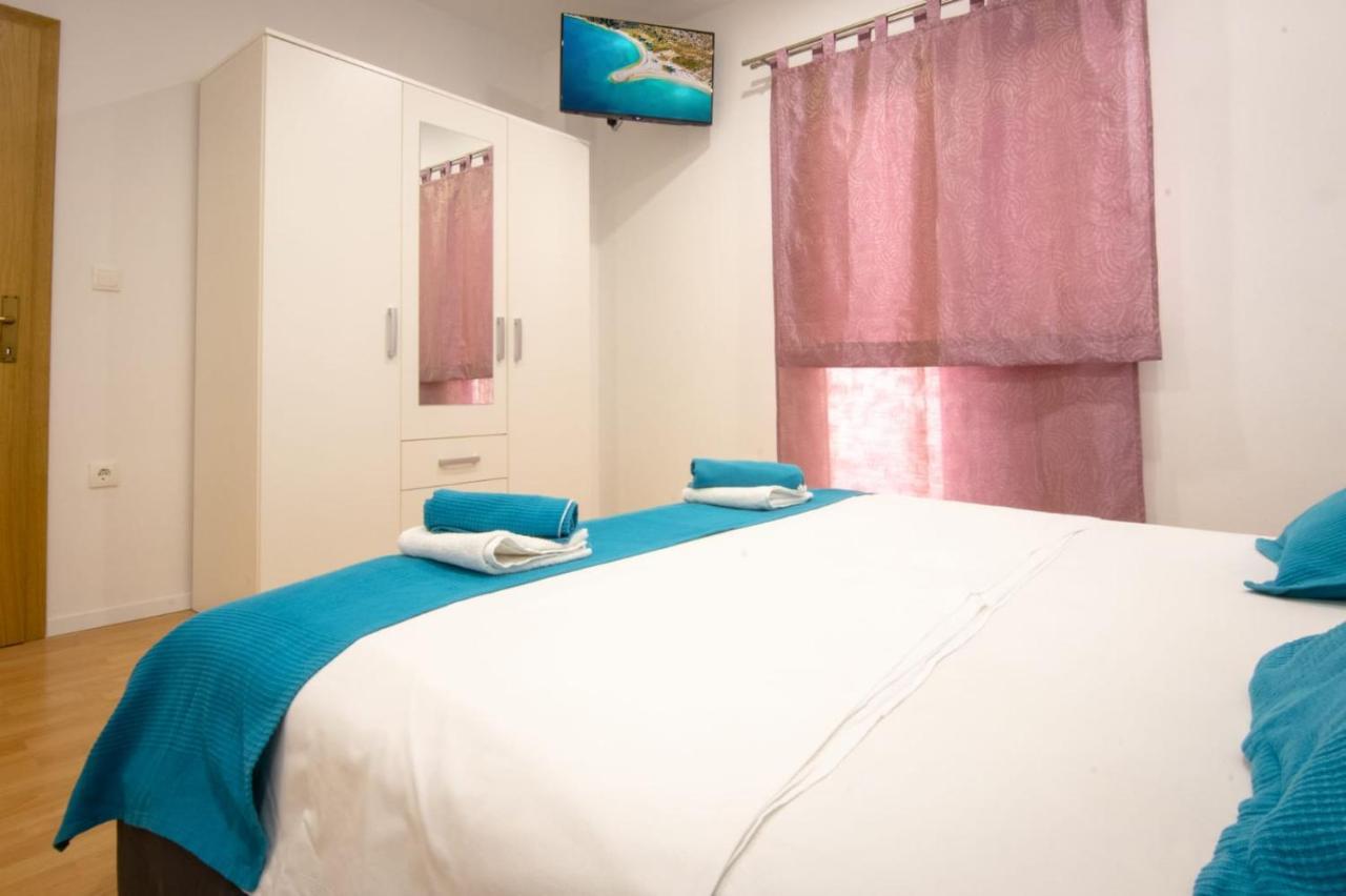 Apartment Cvita Free Beach Parking Makarska Luaran gambar